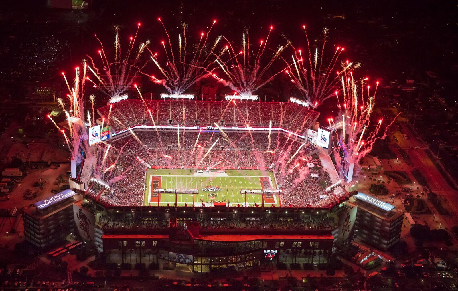 Tampa Bay Buccaneers Raymond James Stadium & Team Store 